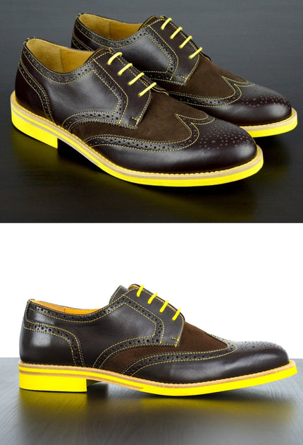 Mens Brown Yellow Leather Wingtip Dress Shoes Soxy Socks